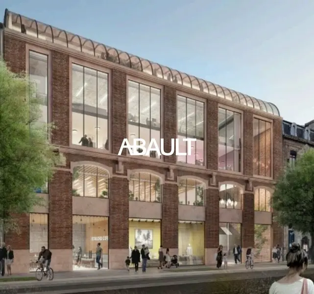 A LOUER LOCAL COMMERCIAL D'ENVIRON 300 M² TOULOUSE HYPERCENTRE  A LOUER LOCAL COMMERCIAL D'ENVIRON 300 M² TOULOUSE HYPERCENTRE