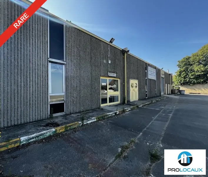 A vendre Locaux d'activité 420m² Creil A vendre Locaux d'activité 420m² Creil