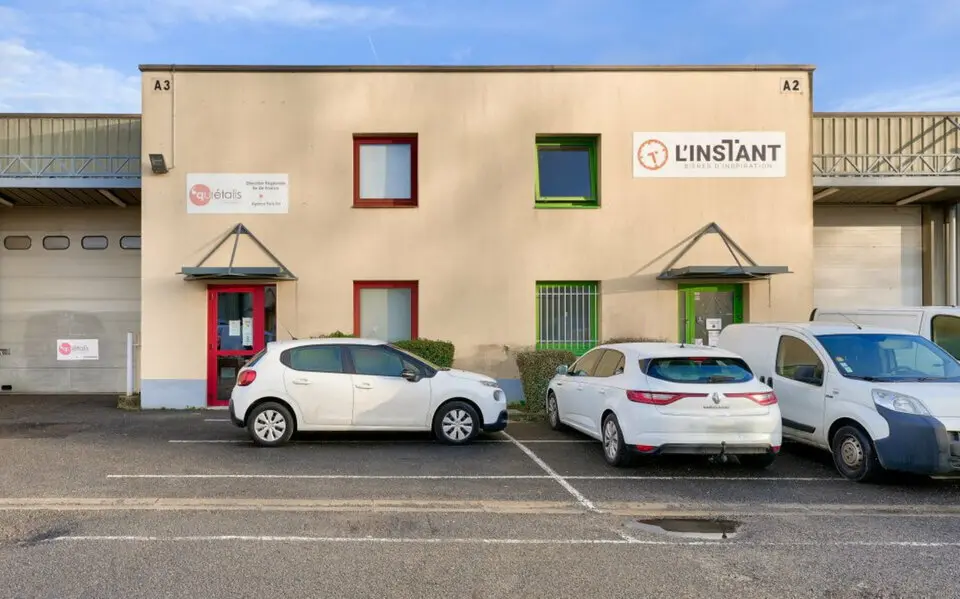 Locaux à louer sur le secteur de Pontault Combault Locaux à louer sur le secteur de Pontault Combault