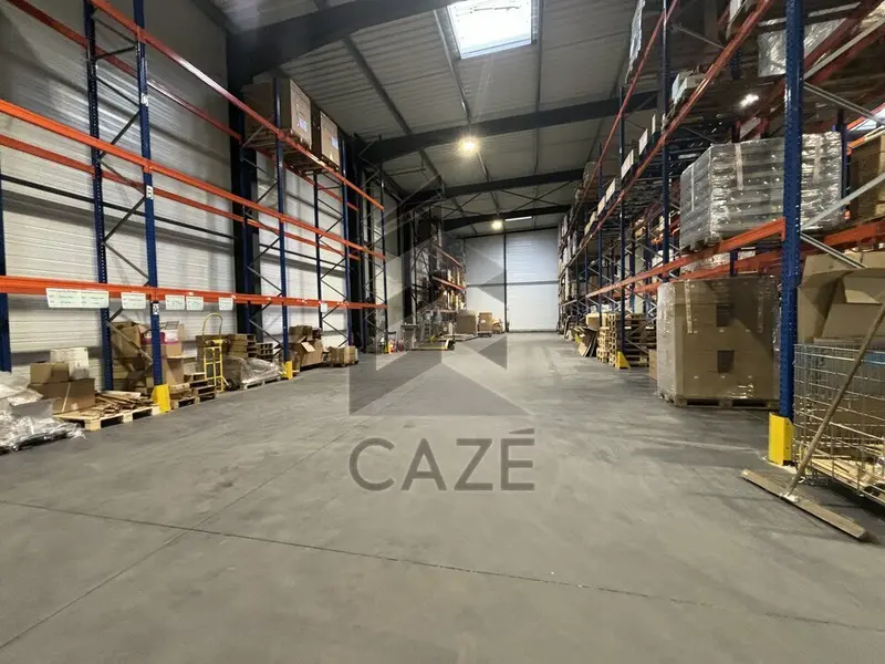 Bâtiment indépendant   Bâtiment indépendant