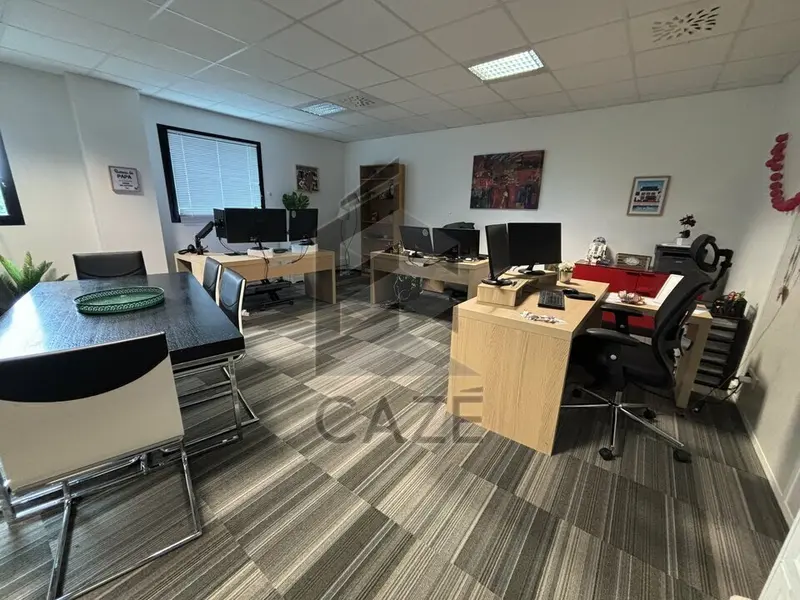 BUREAUX A LOUER - ARTIGUES - PROXIMITE ROCADE IMMEDIATE  BUREAUX A LOUER - ARTIGUES - PROXIMITE ROCADE IMMEDIATE