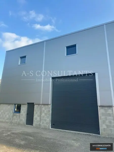 A louer Entrepôt 115m² La Ravoire A louer Entrepôt 115m² La Ravoire