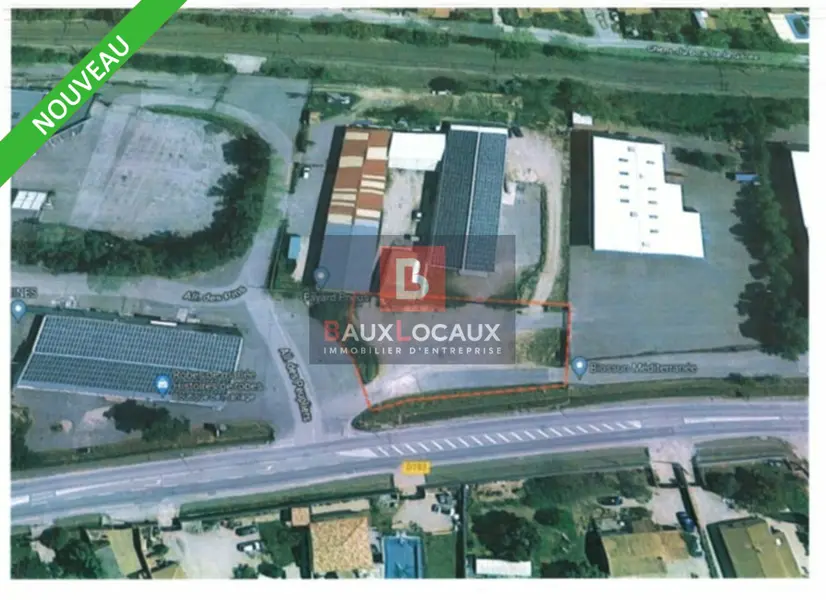 RARE ! TERRAIN STOCKAGE 634 M² A LOUER - ZA BÉDARRIDES  RARE ! TERRAIN STOCKAGE 634 M² A LOUER - ZA BÉDARRIDES