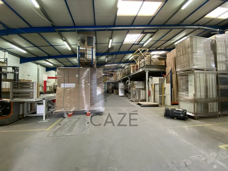 PROCHE ROCADE SORTIE 25  PROCHE ROCADE SORTIE 25