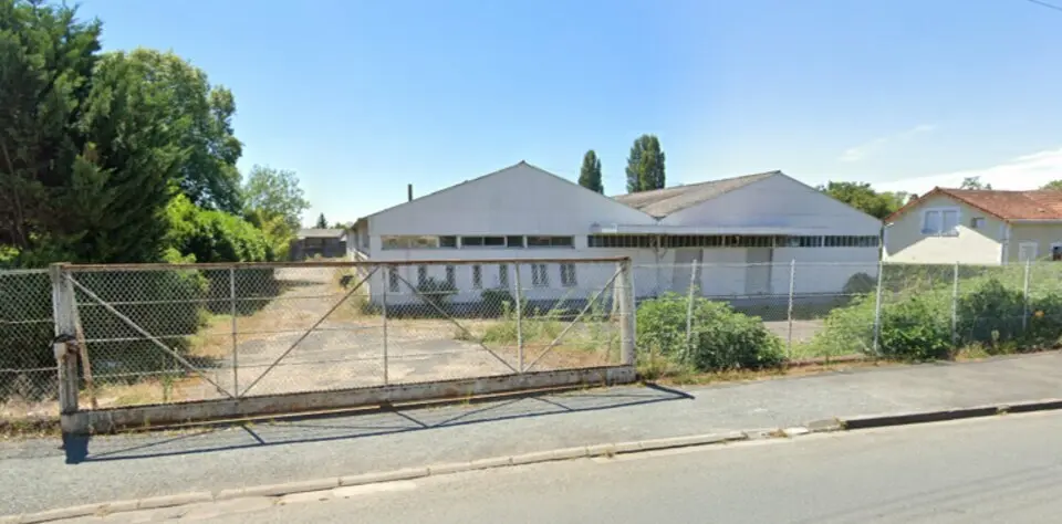 ENTREPÔT A LOUER A L'ENTREE DE BERGERAC - PROCHE A89