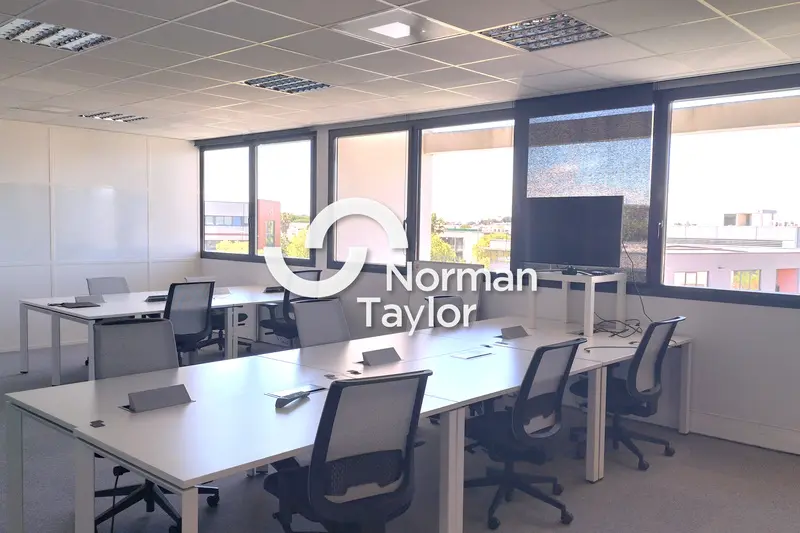 A louer Bureaux 1084.37m² Pérols