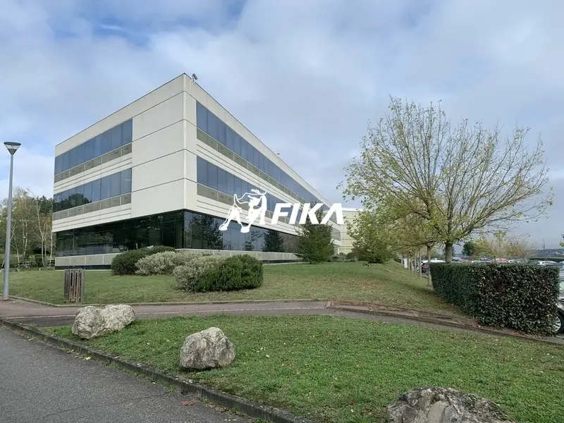 A LOUER BUREAUX - 1464 m² Divisible- (31500) TOULOUSE