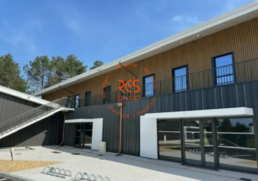 LOCAL COMMERCIAL/D'ACTIVITE NEUF 