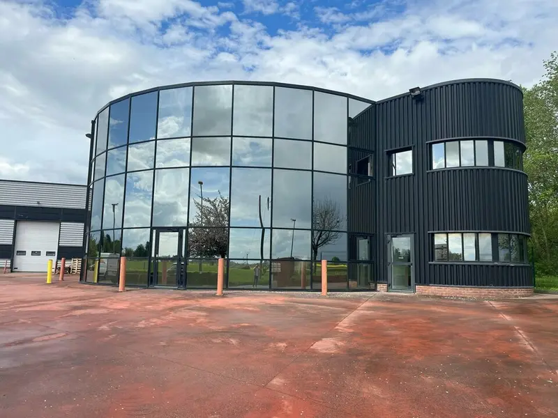 A louer Bureaux 92m² Bois-d'Ennebourg