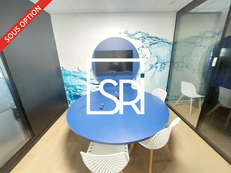 A vendre Bureaux 2000m² Cournon-d'Auvergne