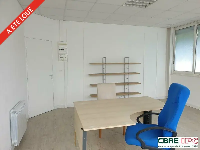 A ÉTÉ LOUÉ - REF : 7293/PC/EL