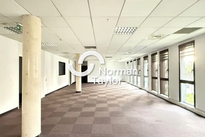 A louer Bureaux 181m² Montpellier
