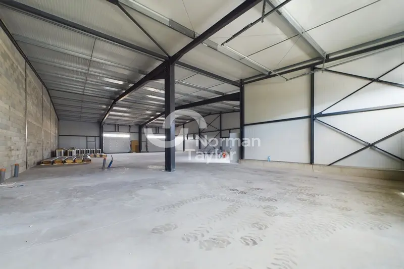 A louer, locaux d'activités neufs - Perpignan Nord 