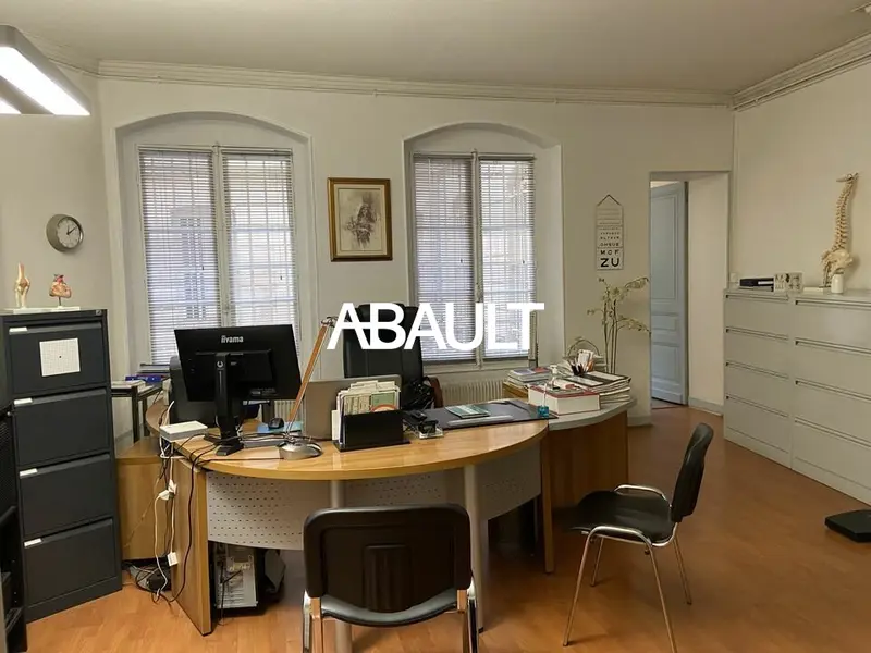 BUREAUX A VENDRE 120 M² ENVIRON BORDEAUX ALSACE LORRAINE