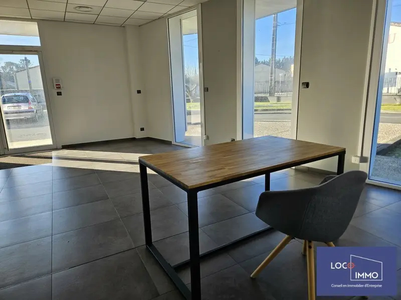 A louer Bureaux 55.7m² Eysines