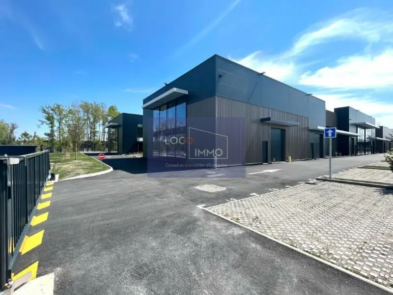 A louer Locaux d'activité 290m² Mérignac