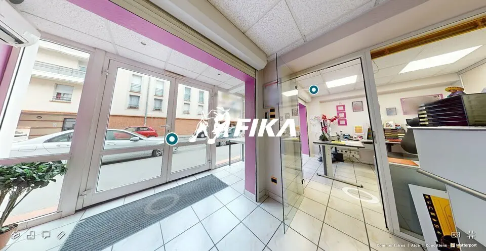 A LOUER LOCAL AVEC STOCKAGE 210 m² - (31200) TOULOUSE