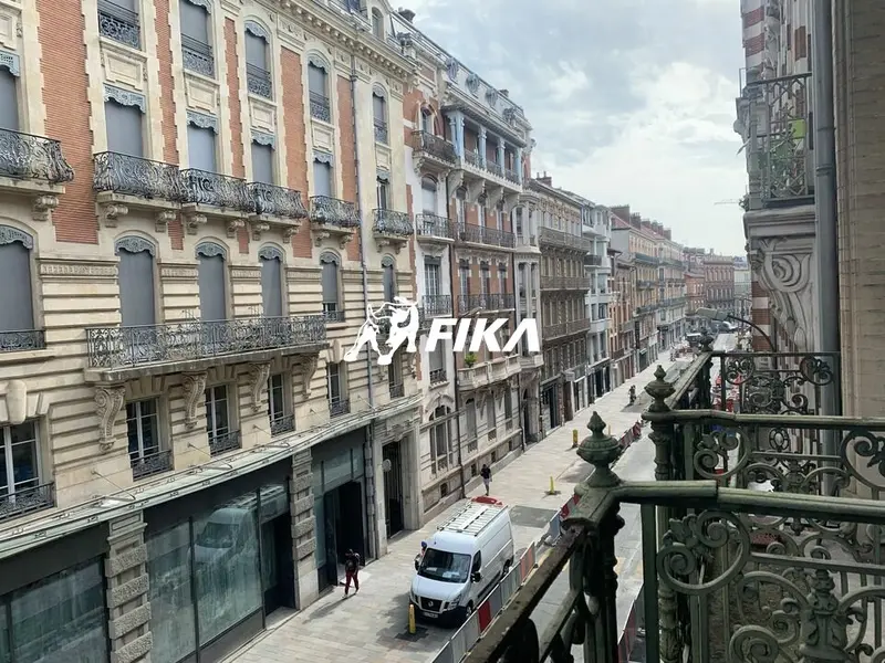 A LOUER BUREAUX - 230 m² (31000) TOULOUSE 