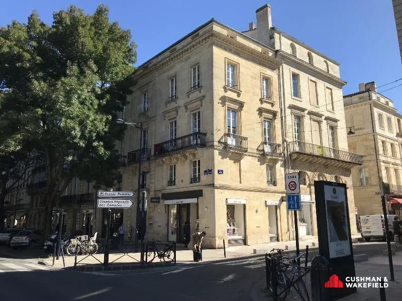A louer Bureaux 142m² Bordeaux
