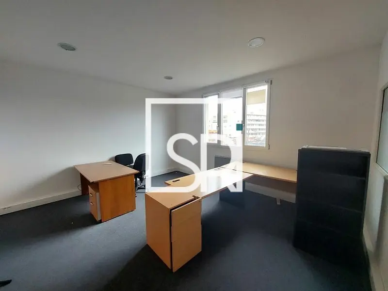 LOCATION BUREAUX - ZA LE BREZET - 63000 CLERMONT-FERRAND 