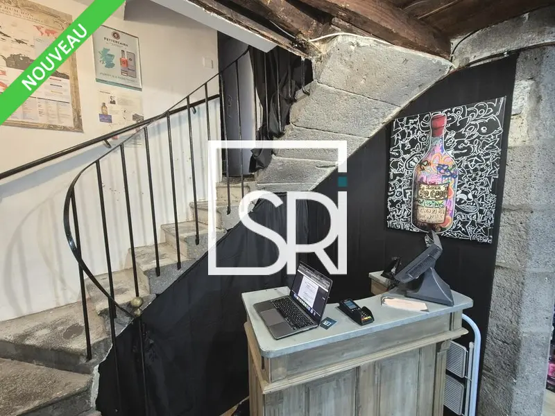 A louer Local commercial  70m² Clermont-Ferrand