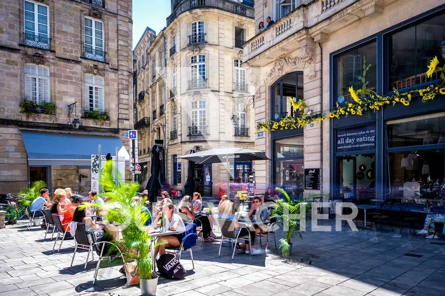 Fonds de commerce à vendre - Restauration - Bordeaux (33000) - 500 000 €