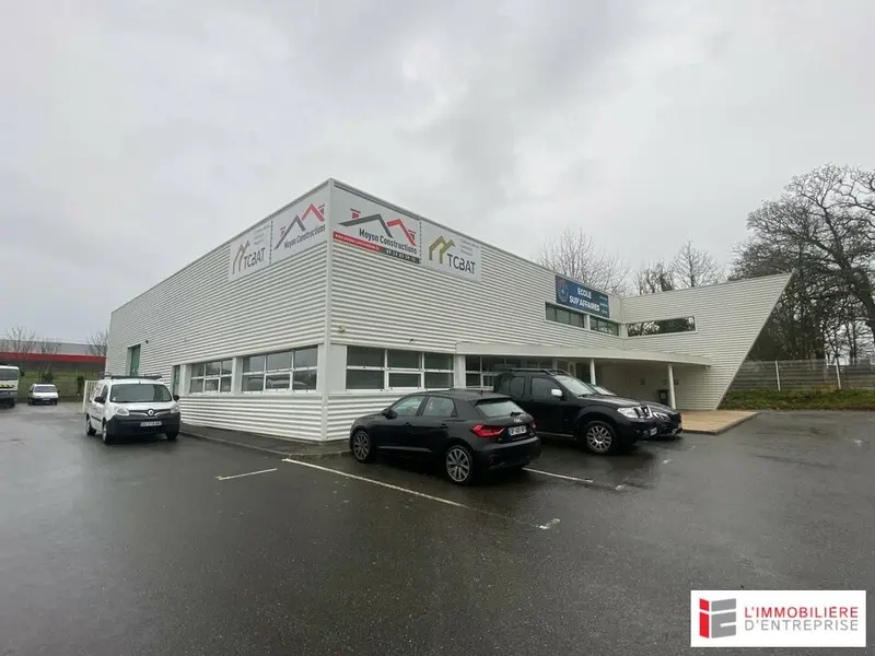 Bel ensemble de bureaux