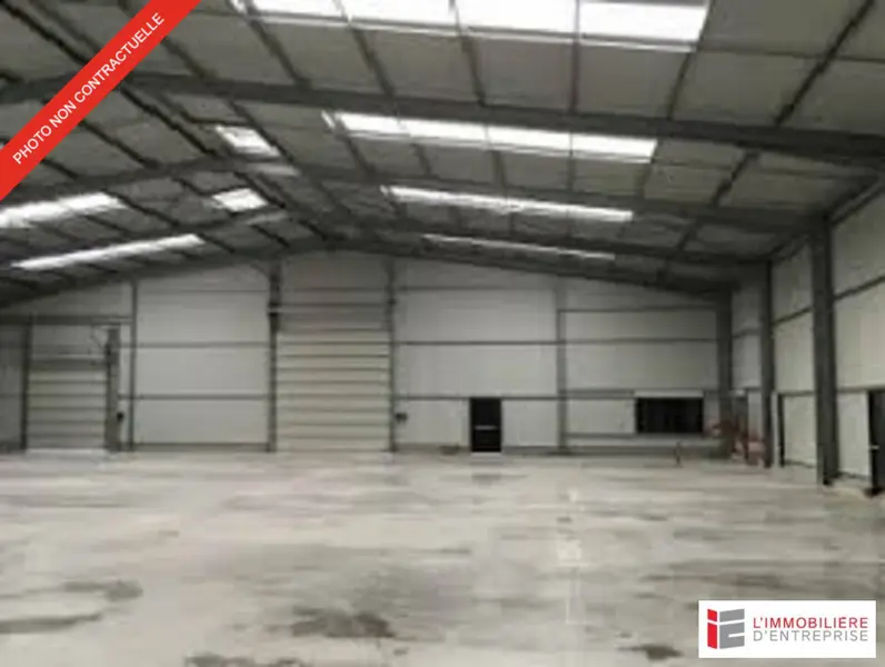 A LOUER - LOCAL - ZI VANNES 