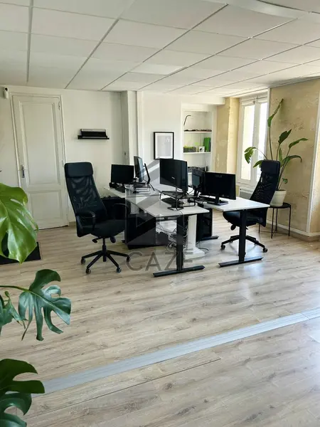 BUREAUX A LOUER BORDEAUX CENTRE 