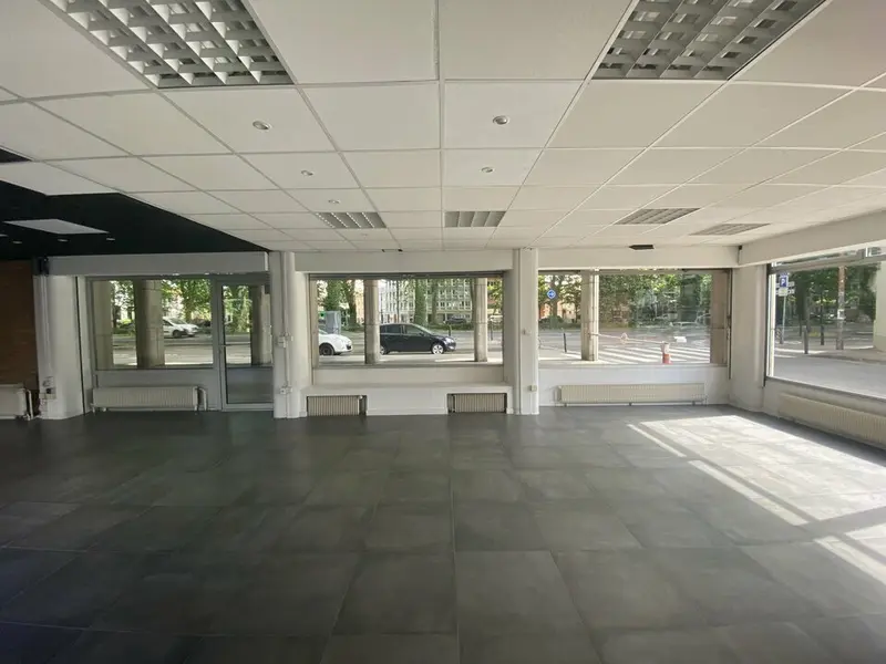 A louer Local commercial  250m² Toulouse