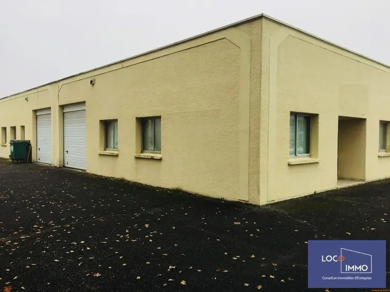 A louer Locaux d'activité 105m² Le Haillan