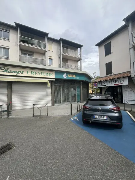 Local commercial 152 m² - FIRMIS 2- 31500 TOULOUSE