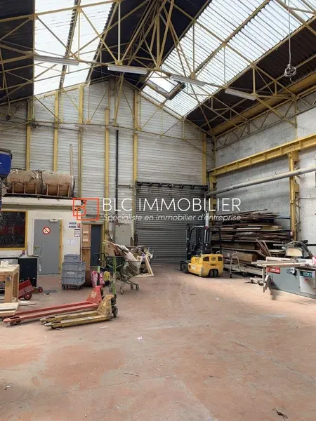 ENTREPOT A LOUER 13011 MARSEILLE