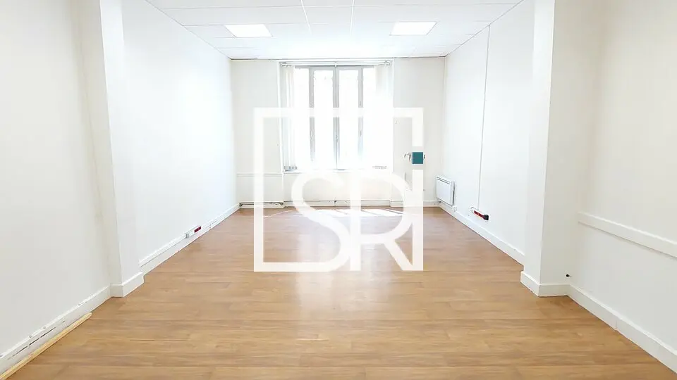 LOCATION BUREAUX - HYPER-CENTRE - 63000 CLERMONT-FERRAND 