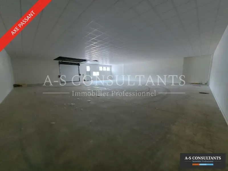 A louer Locaux d'activité 371m² Salaise-sur-Sanne