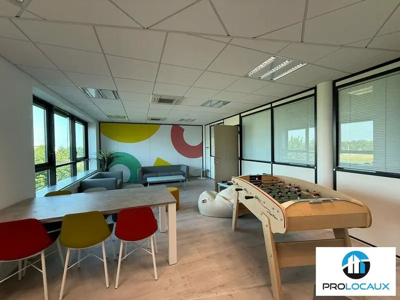 A louer Bureaux 352m² Beauvais