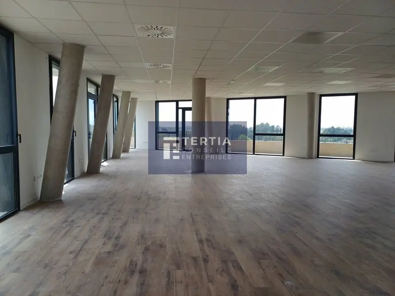 MONTPELLIER CENTRE - PORT MARIANNE - BUREAUX A LOUER