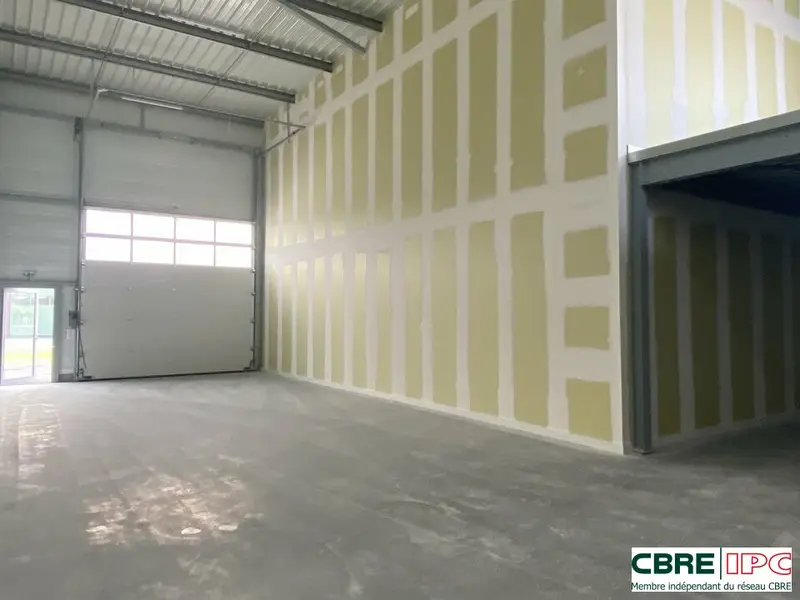 LOCATION - REF : 7776MP5