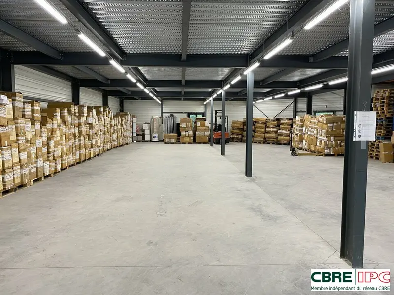 LOCATION - REF : 7972MP