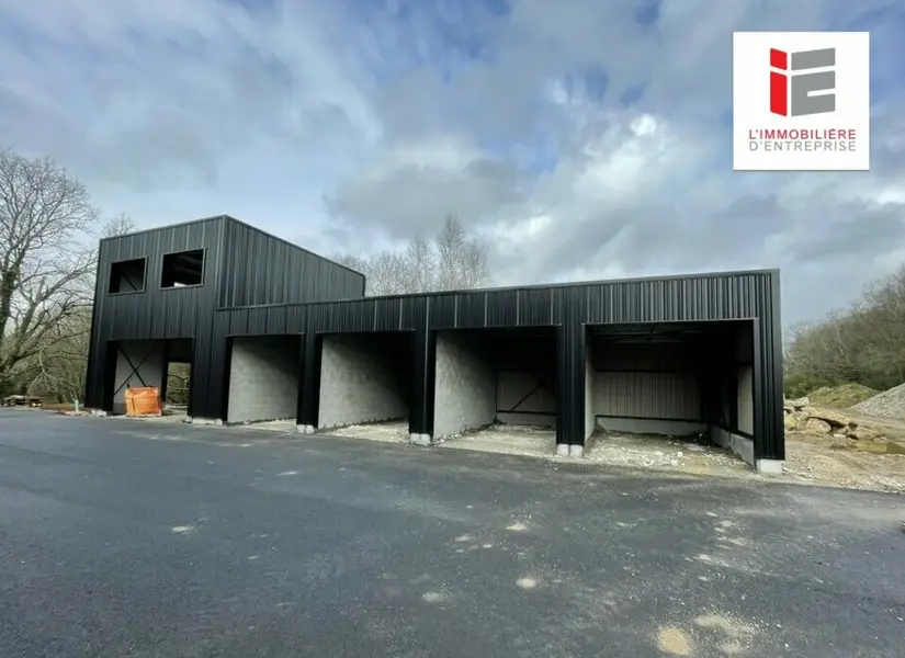 A louer Locaux d'activité 224m² Guidel