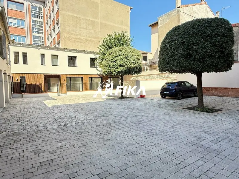 A LOUER BUREAUX 198m² avec Terrasse - (31000) TOULOUSE 