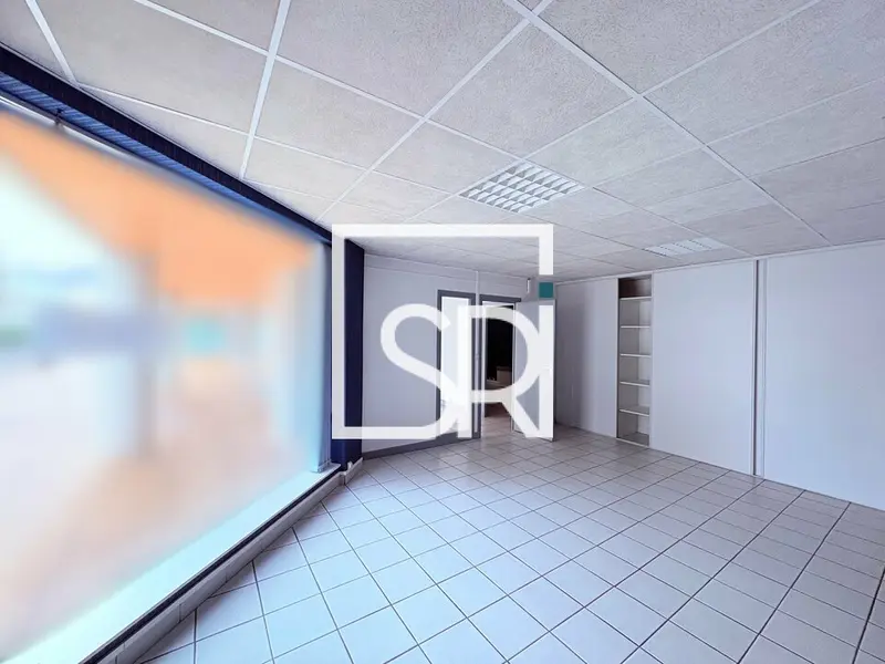 A louer Bureaux 67m² Clermont-Ferrand