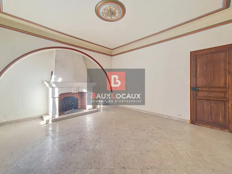 VENTE BUREAUX 98 m² SALON DE PROVENCE