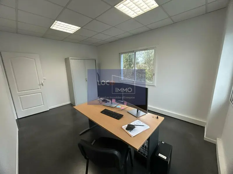 A louer Bureaux 89m² Cenon