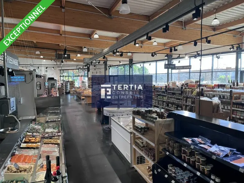 MONTPELLIER EST - LOCAUX COMMERCIAUX AVEC FORTE VISIBILITE 