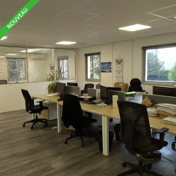 BUREAUX STANDING 101 m² A LOUER 13127 VITROLLES 
