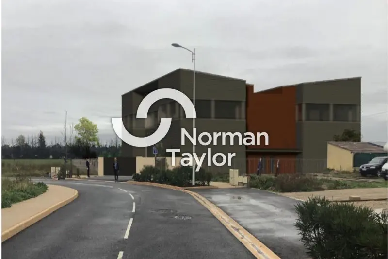 A louer Locaux d'activité 1256m² Vauvert