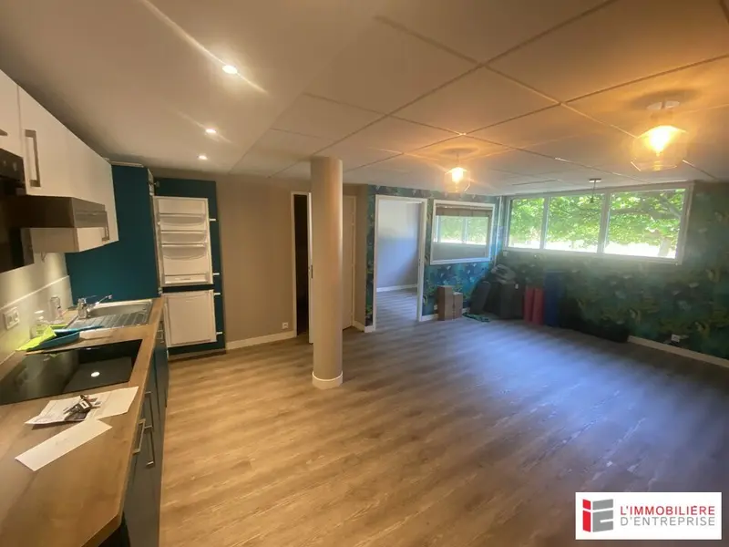 LOCAL COMMERCIAL - LOCATION - 40 m² - SAINT MALO