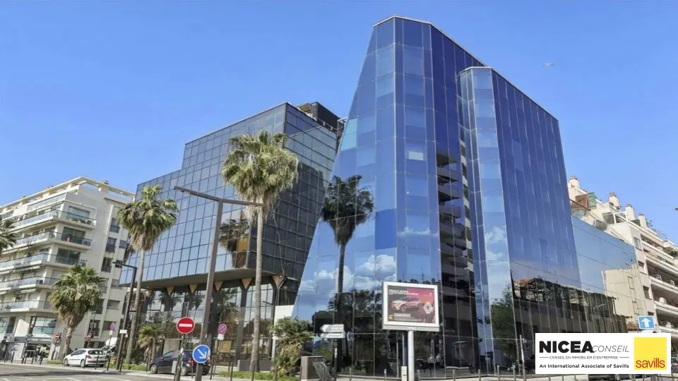 A louer Bureaux 173m² Nice