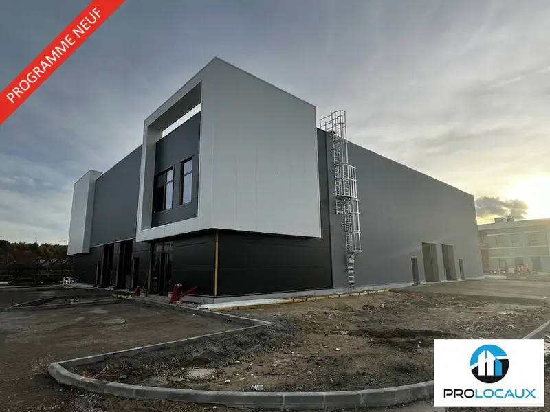 A louer Locaux d'activité 220m² Montataire